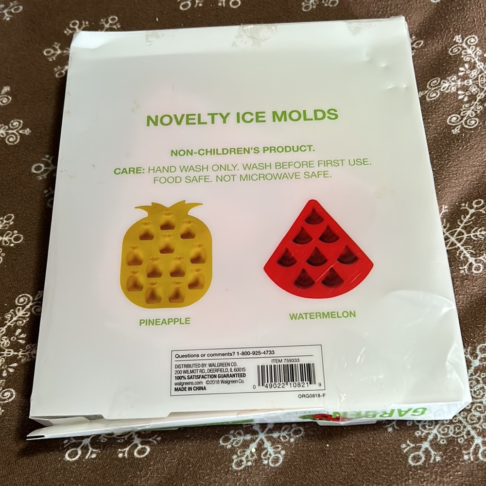 Garden novelty ice  molds new - Picture 2 of 2